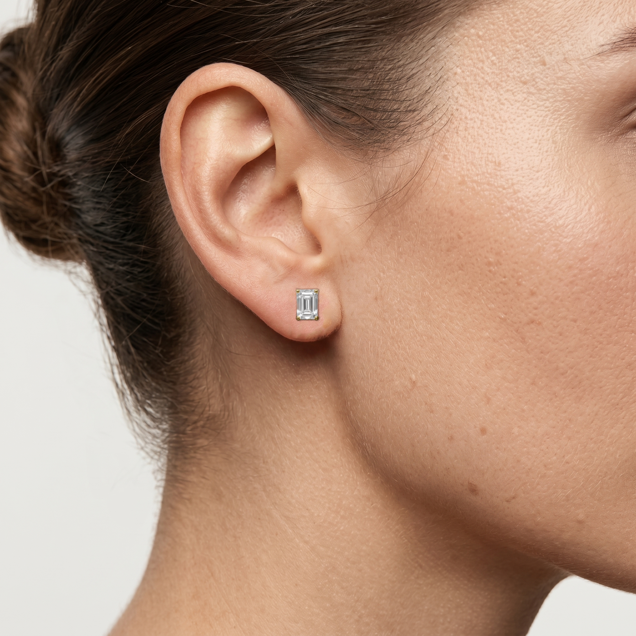 Lovea Mia Ohrstecker Sicherheitsverschluss – Smaragdschliff – Gelbgold