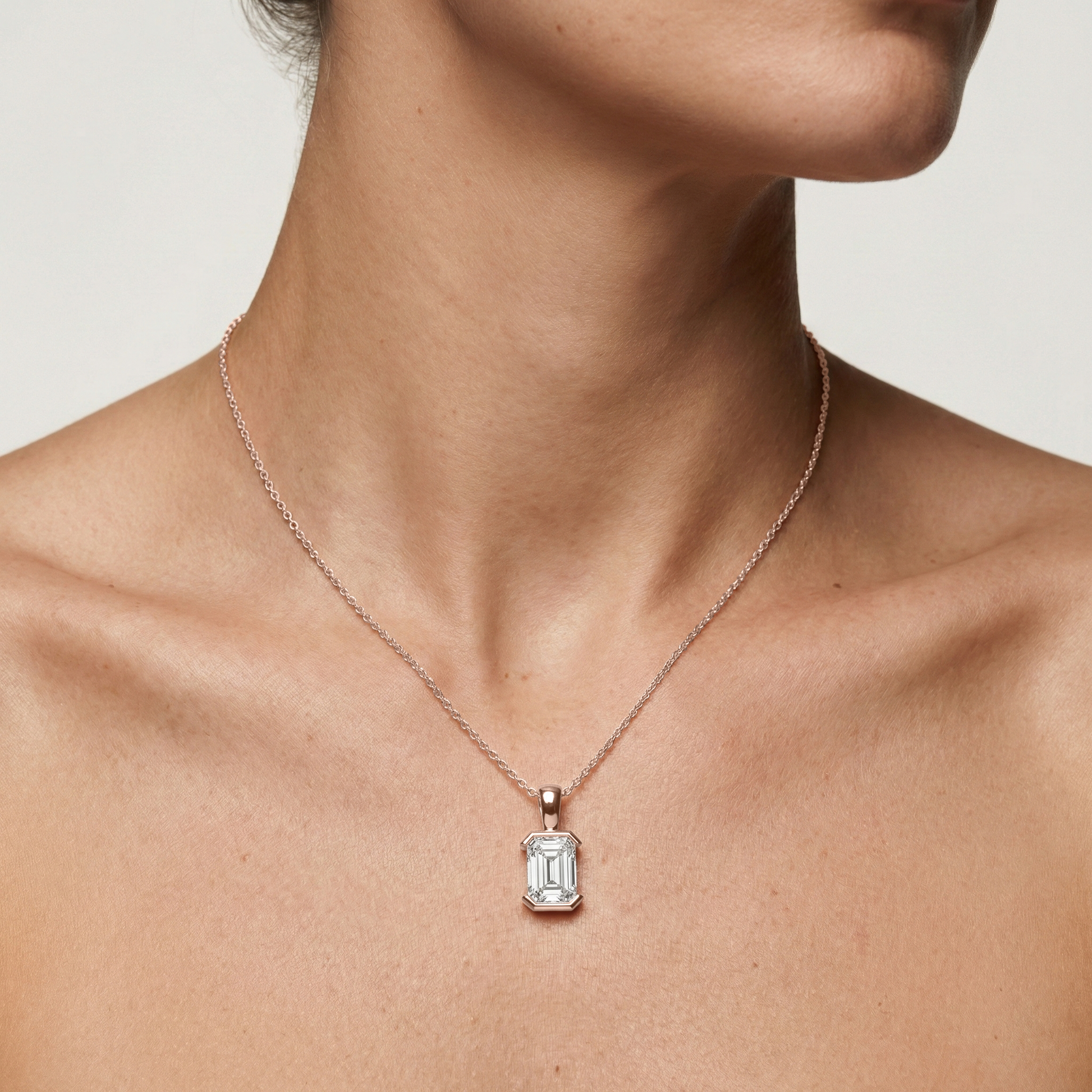 Lovea Hedda Anhänger – Smaragdschliff – Roségold