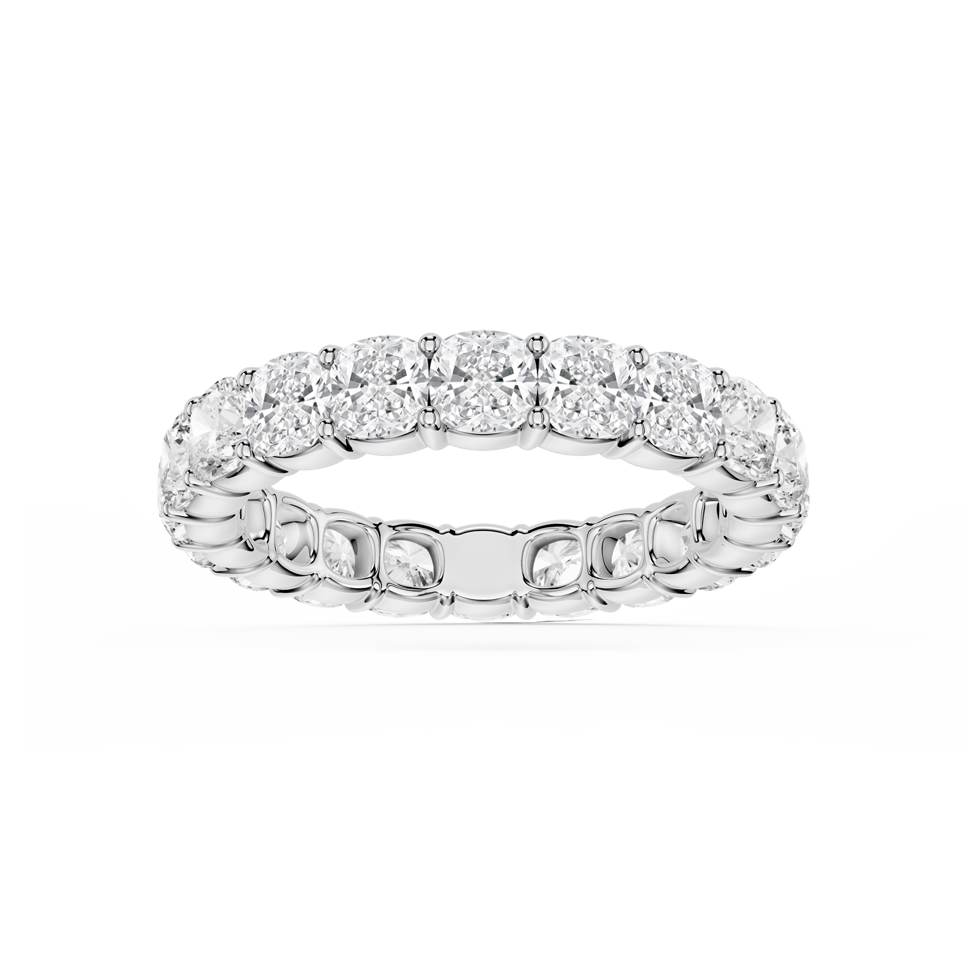 Lovea Frieda Eternity Ring Kissenschliff – Weißgold
