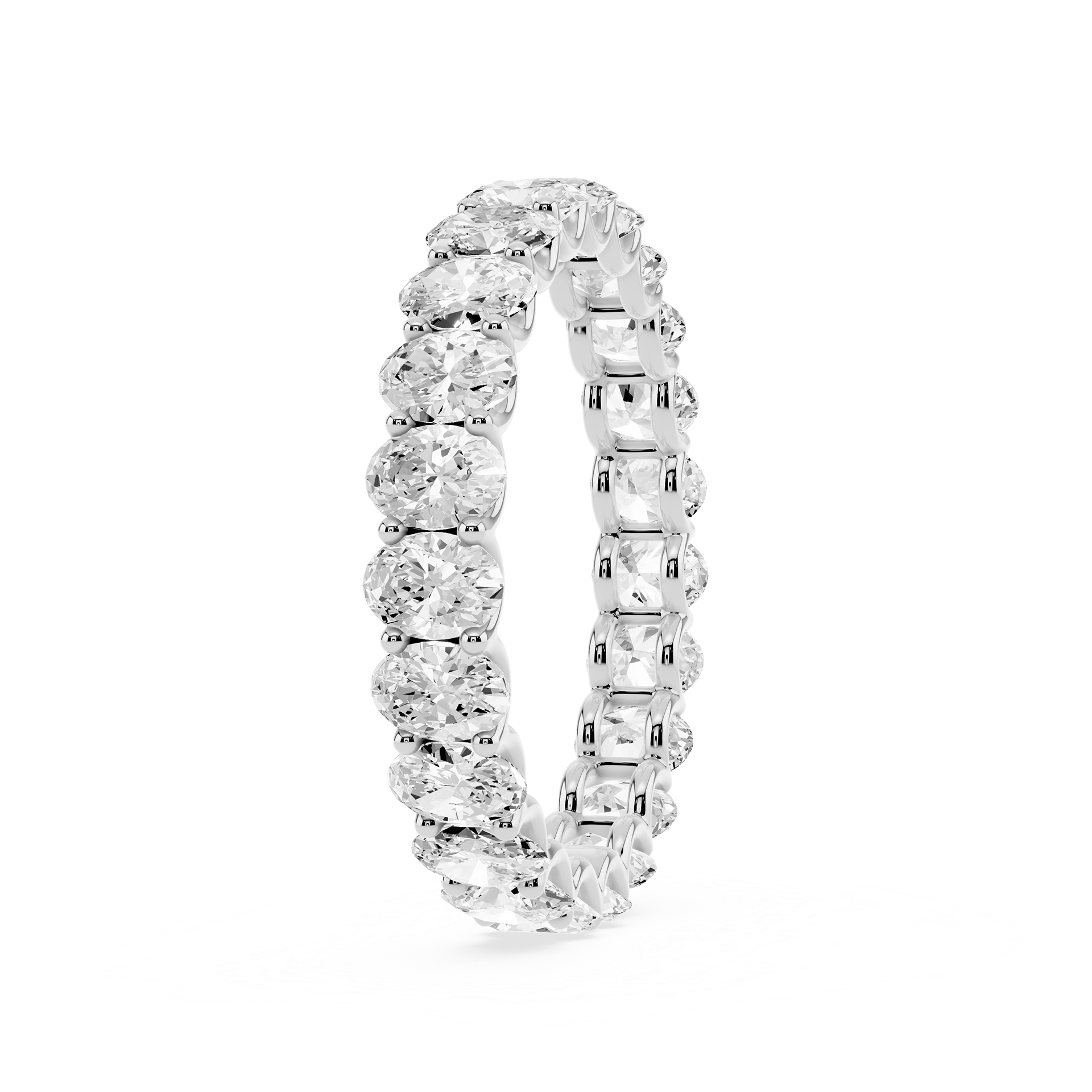 Lovea Romy Eternity Ring Ovalschliff – Weißgold