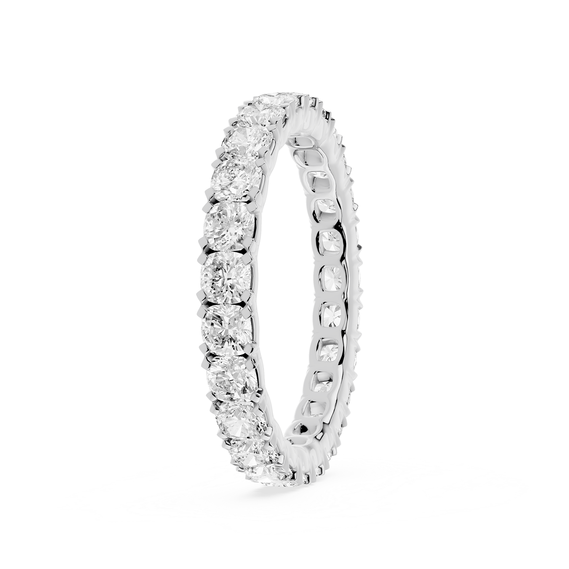 Lovea Mathilda Eternity Ring Kissenschliff – Weißgold
