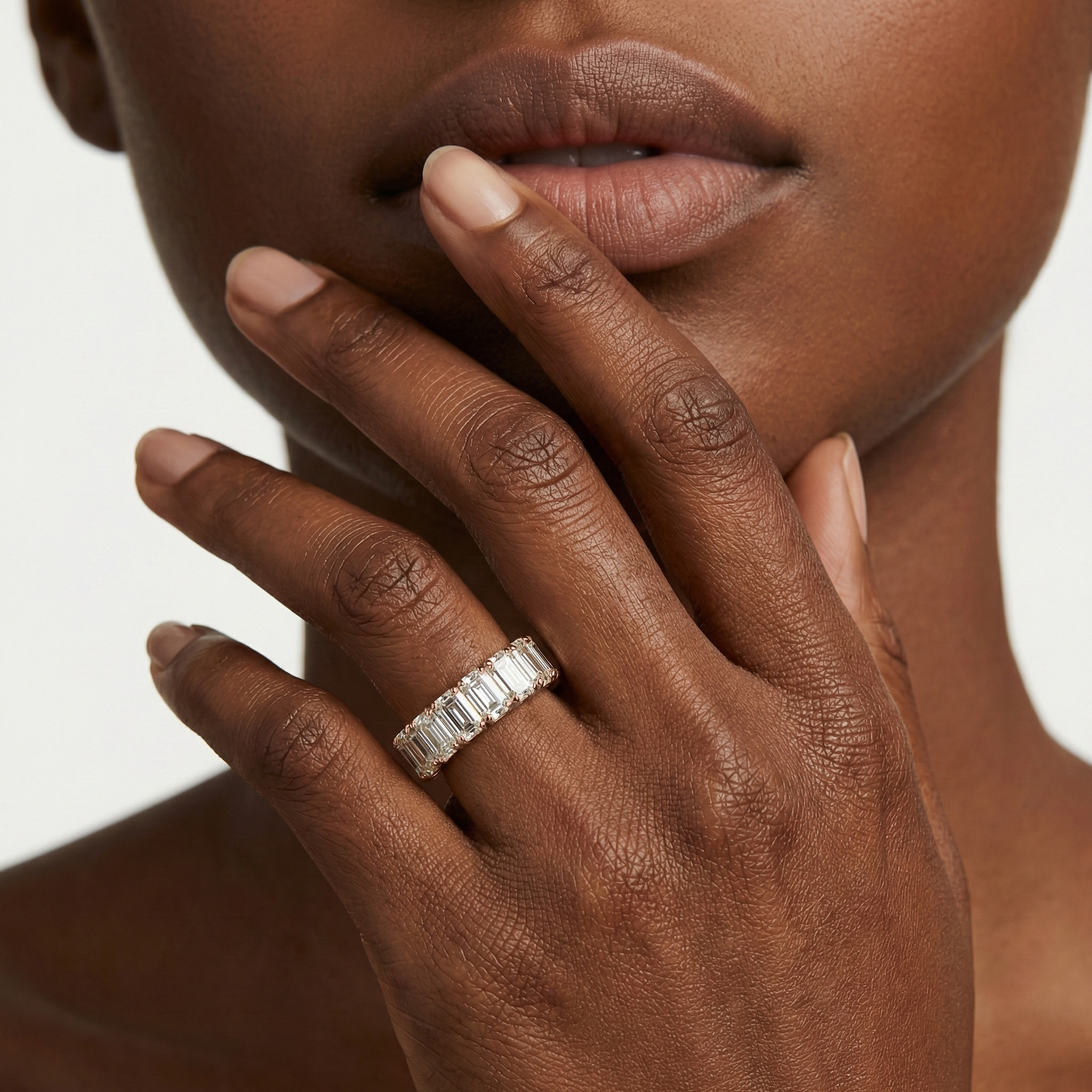Lovea Mathilda Eternity Ring Smaragdschliff – Roségold