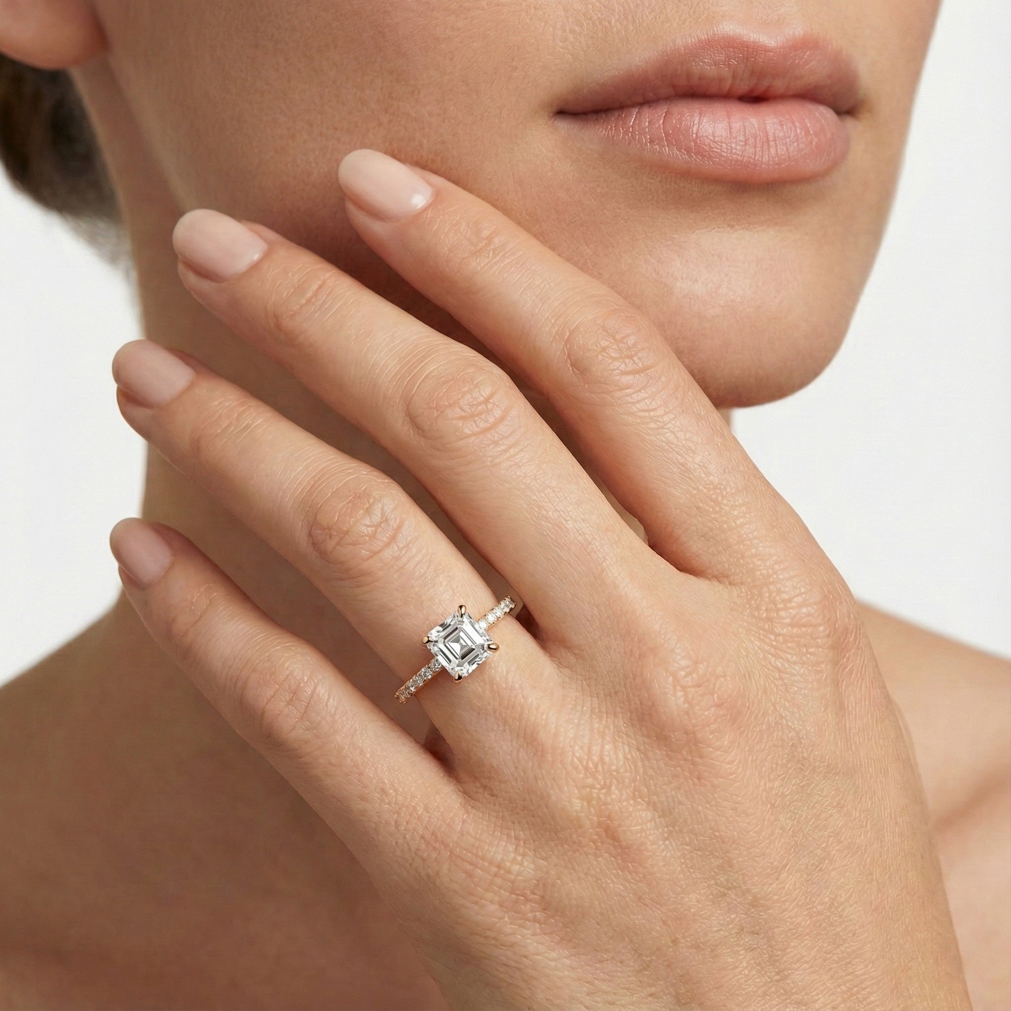Charlotte Verlobungsring – Gelbgold