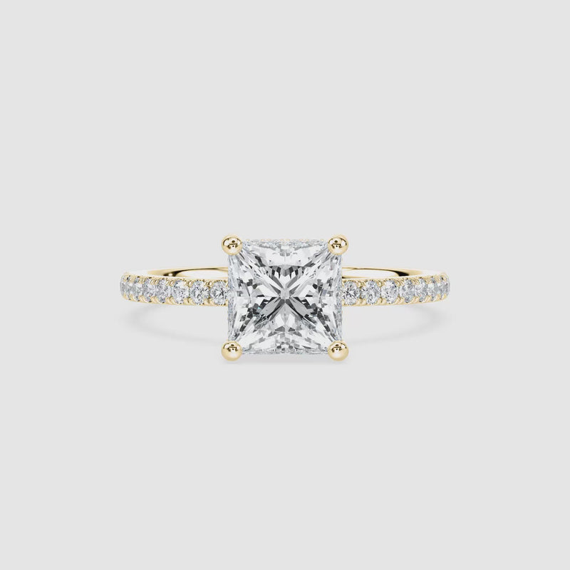 Luisa Hidden Halo Verlobungsring – Prinzessschliff – Gelbgold – Video