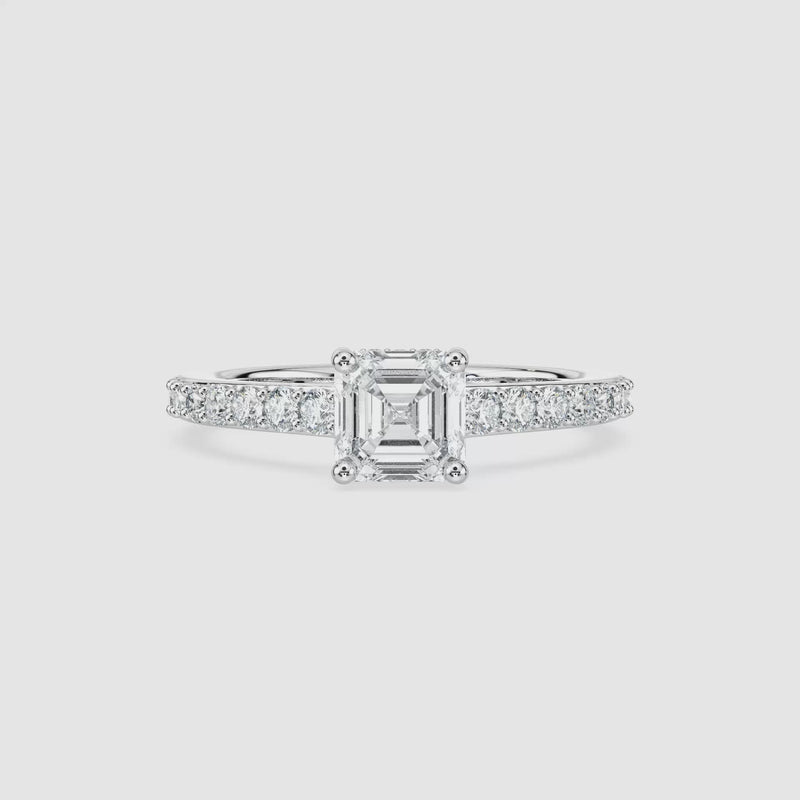 Hannah Hidden Halo Verlobungsring – Asscherschliff – Weißgold – Video