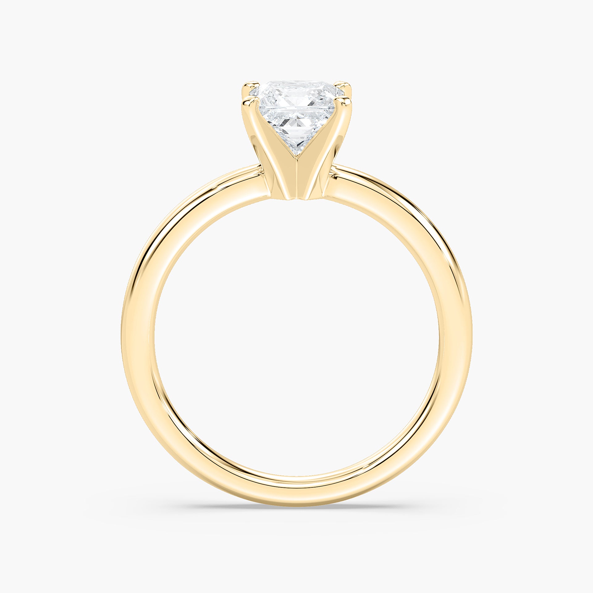 Emilia Solitaire Verlobungsring Prinzessschliff Gelbgold – Lovea